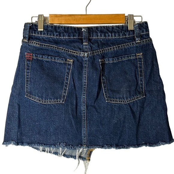 Urban Outfitters BDG Denim Rinse Asymmetrical Mini Skirt Raw Hem Medium OB718149 - Picture 7 of 12
